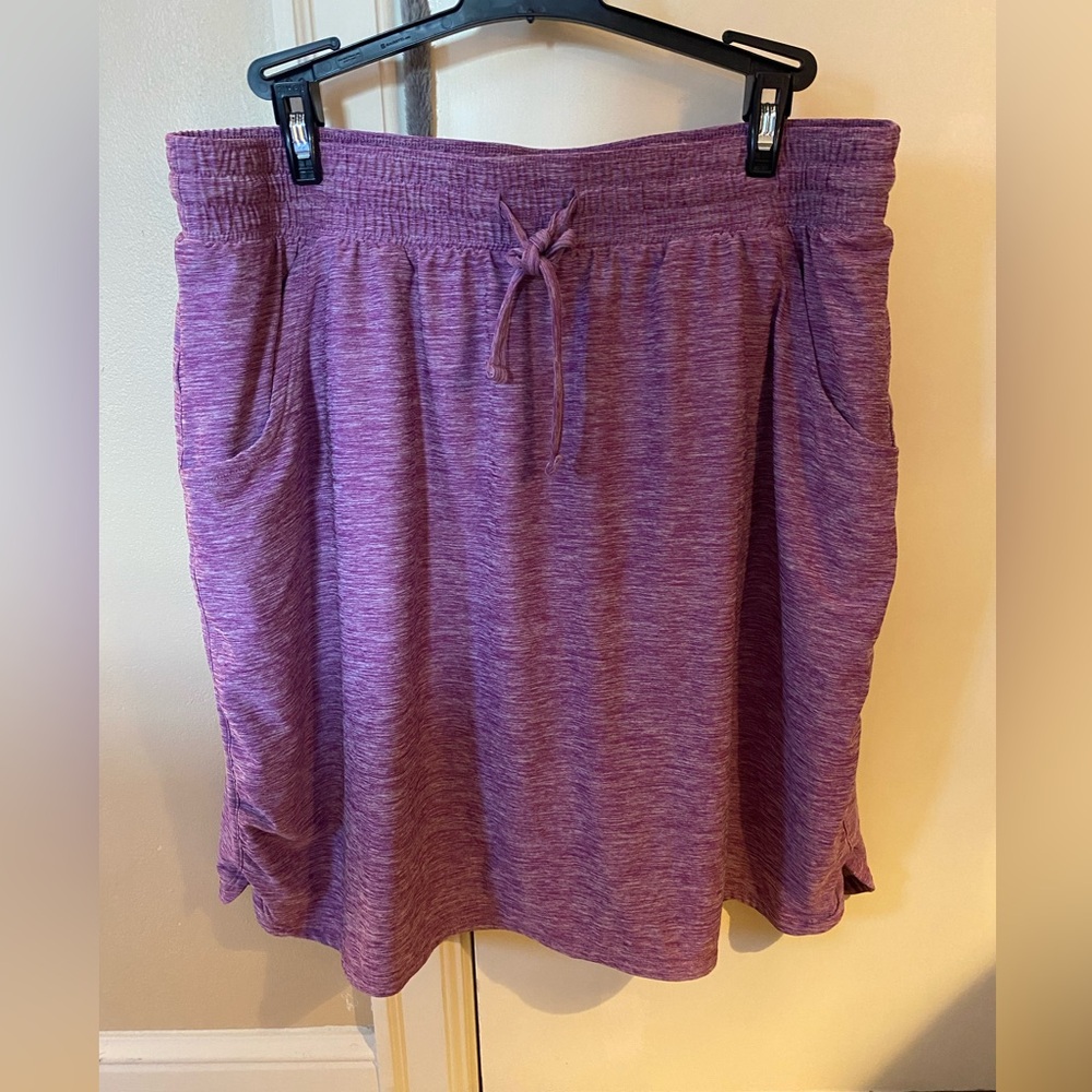 Women’s Duluth Trading Company Armachillo Cooling Knit Skort in Orchid